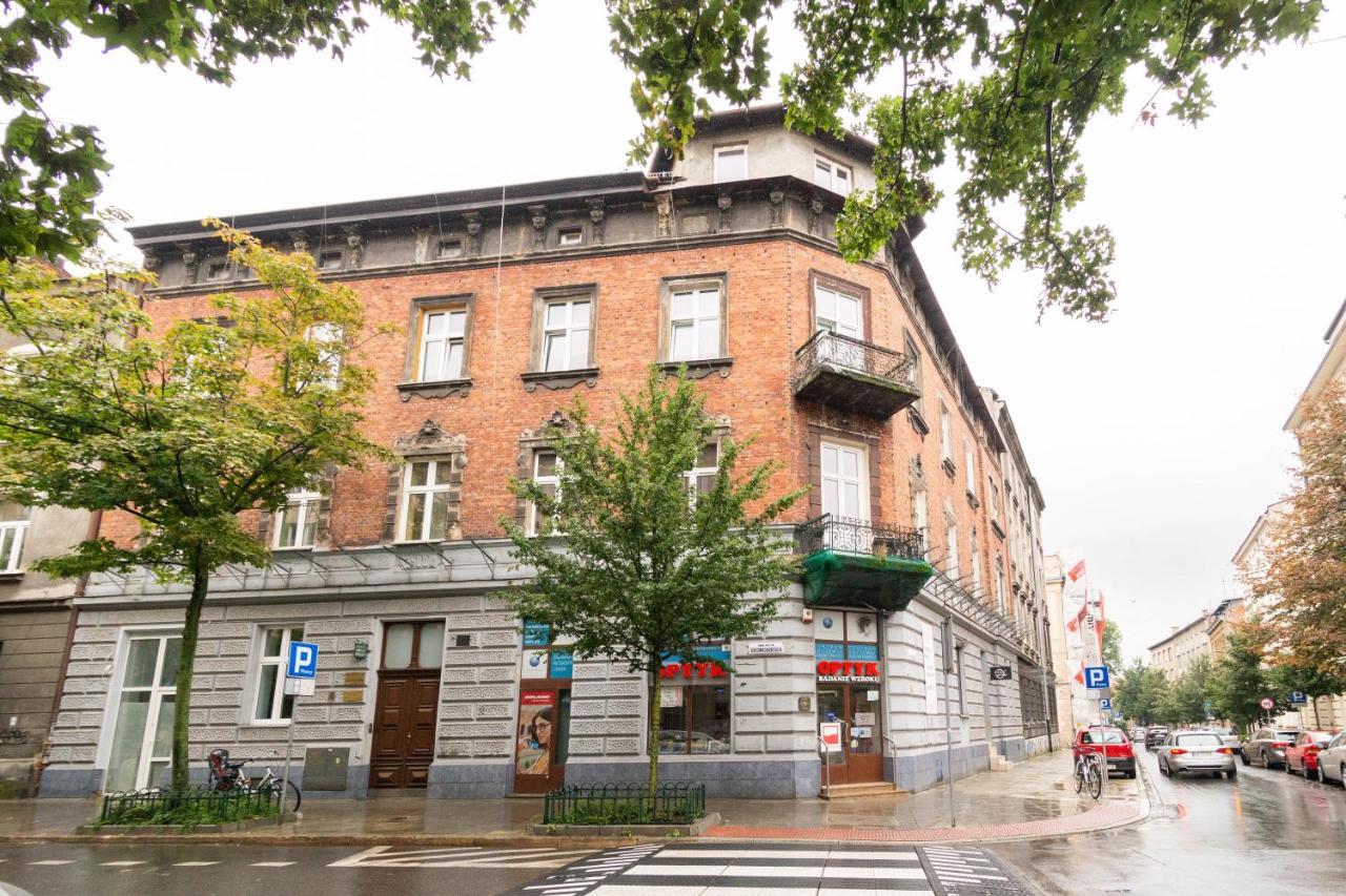 Glamorous And Brand New 2 Bedroom Krakow Luaran gambar
